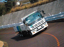 クレフィール湖東での安全運転研修
